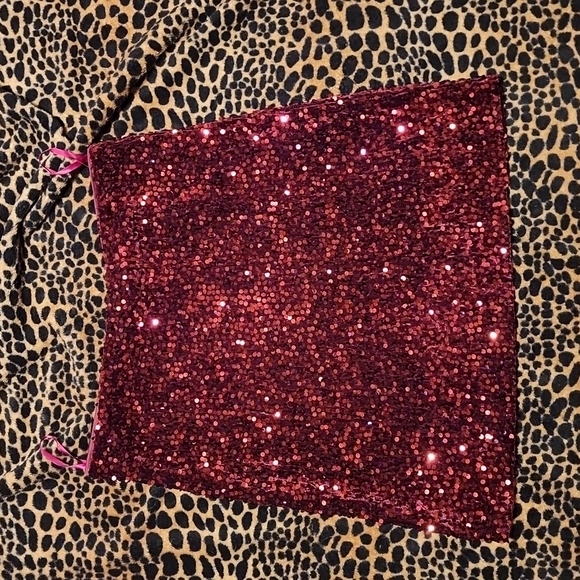 everday chic boutique Dresses & Skirts - sequin skirt!